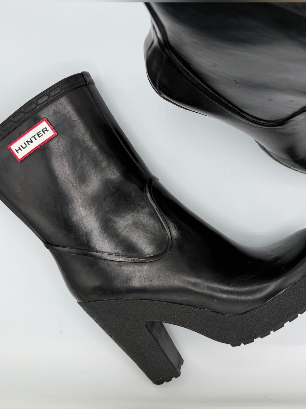 Hunter High Heeled Hunter Rain Boots Black Neutral Chic Classy Minimalist 8